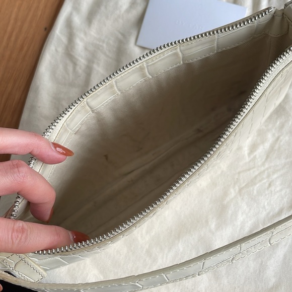 By Far Rachel Bag Croc Embossed in Cream Leather - Picture 4 of 4